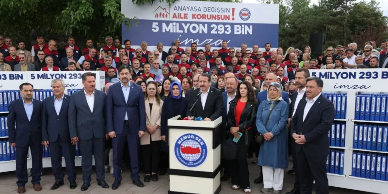 Ailenin Korunması İçin Görev Artık Mecliste! 5 Milyon 293 Bin İmza Teslim Edildi