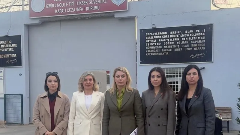 Asu Kaya, Tunç Soyer ve Murat Çalık'ı cezaevinde ziyaret etti