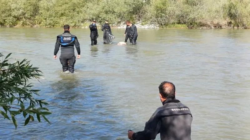 Balık tutmak için Aras Nehrine giren kişi boğuldu