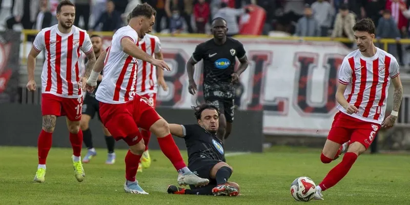 Boluspor 10 kişi kalan Amedspor'u dağıttı