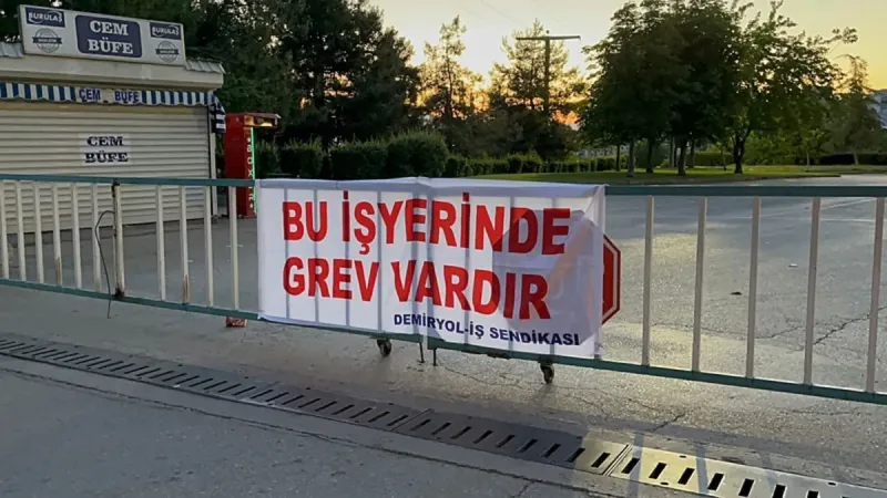 Bursa'da toplu taşımada grev: Metro seferlerini stajyerler yaptı