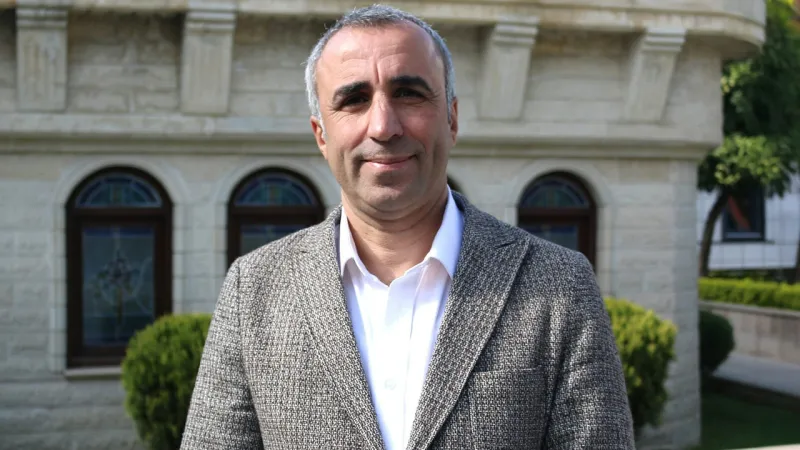 DEM'li Celal Fırat: Kürtlere, Alevilere ayrı hukuk olamaz; yeni yüzyılı eşitlik ve özgürlükle inşa edelim