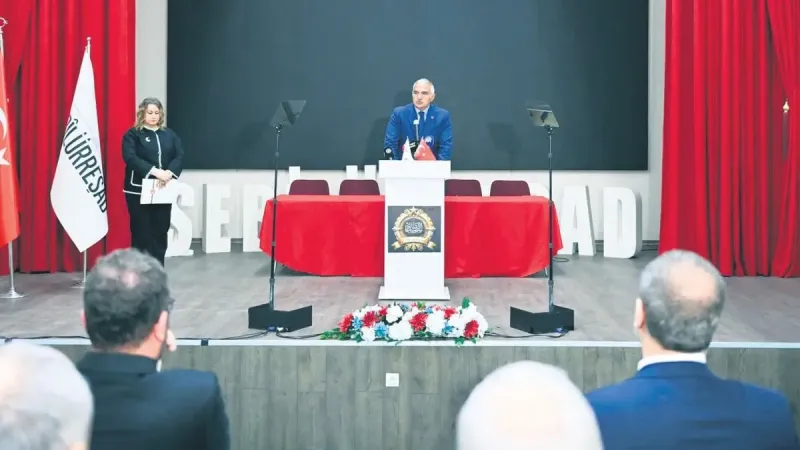 ‘Diriliş’in şairi inandığını söyledi