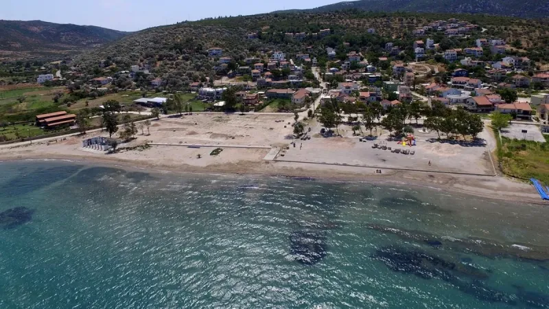 Emekli olan soluğu o köyde alıyor: Berrak plajlarıyla ün saldı!