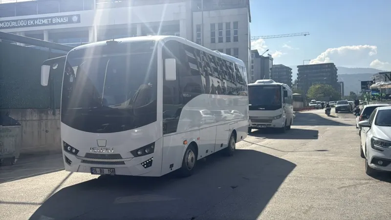 Eski Nilüfer Belediye Başkanı Erdem ve 14 kişi tutuklandı