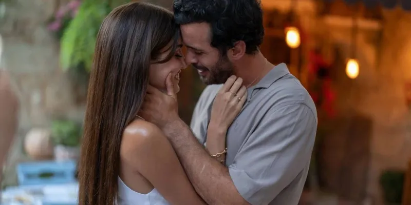 Hande Erçel ve Barış Arduç 3. kez imzayı attı