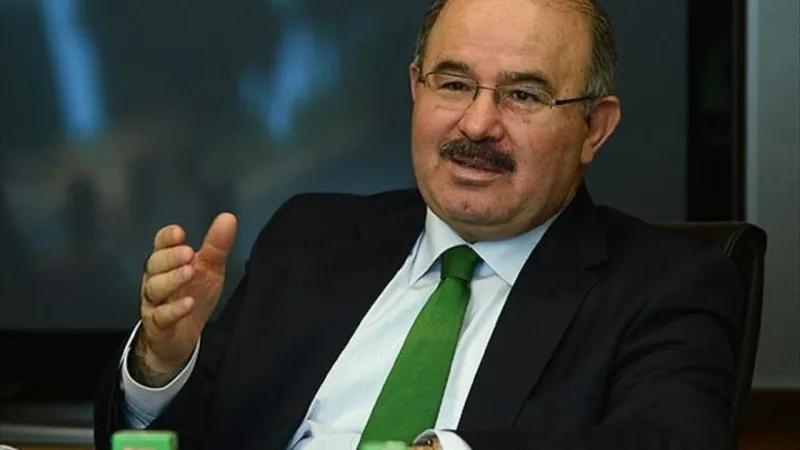 Hüseyin Çelik: Türkiye'ye zarar veren bu tansiyonu düşürmek için bazı akil insanların devreye girmesi lazım