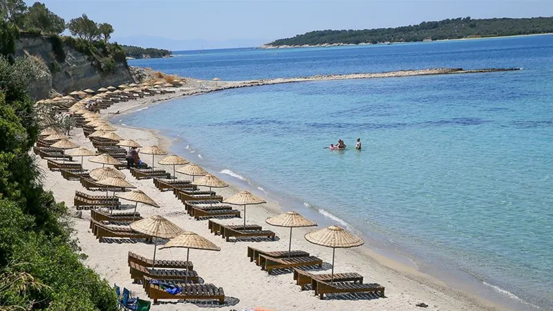 İzmir'de Deniz Keyfi! Su Sıcaklığı Rekor Kırıyor!