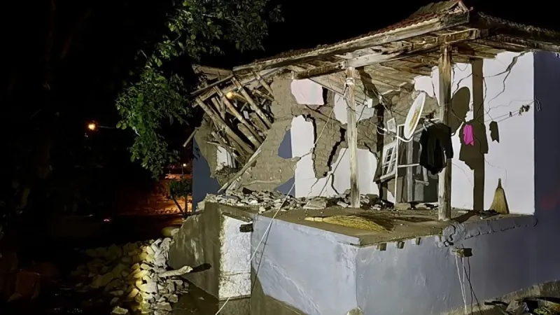 Kırşehir'de Şok Sel! Evler Yıkıldı, Köy Halkı Perişan!