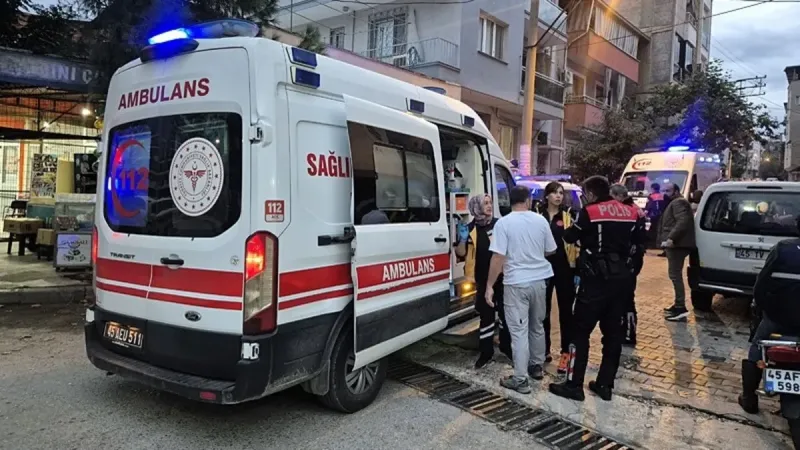 Manisa'da Kanlı Hesaplaşma: Dayı Yeğeni, Yeğen Dayıyı Bıçakladı!