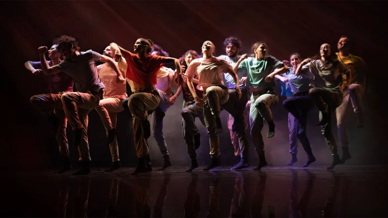 "Deliriyum" Modern Dans Gösterisiyle Sahnelere Dönüyor!