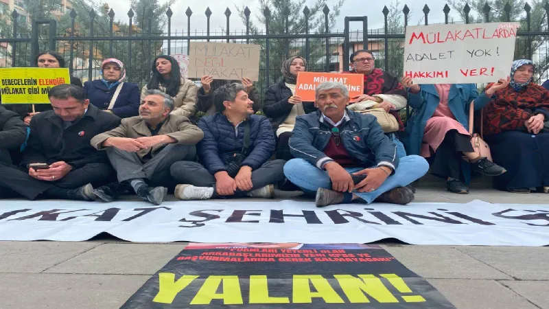 Öğretmen Aileleri Ankara'da İsyan Etti: Kimse İlgilenmiyor!