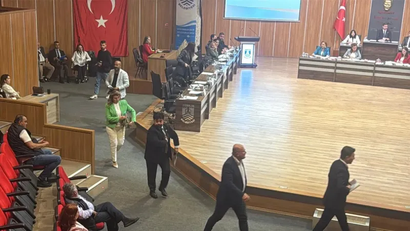 CHP’den Bodrum Meclisi’nde tek ses dayatması! AK Parti salonu terk etti!