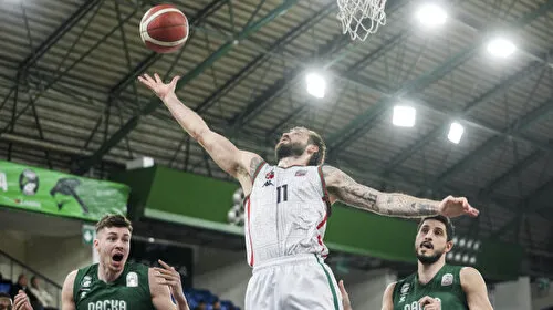 Karşıyaka Basketbol'da Thomas Akyazılı ameliyat edildi