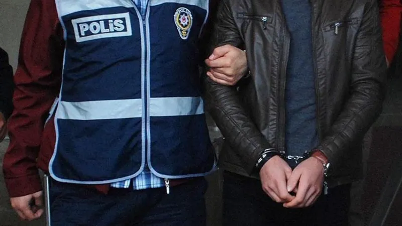 Oğlu Diye Kandırdı! 84 Yaşındaki Kadını 400 Bin TL Dolandırdı!