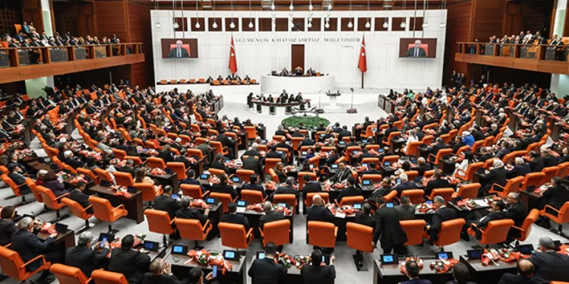 Memur Olmak Artık Daha Zor Mu? Yaş Sınırı Şartı Geliyor!