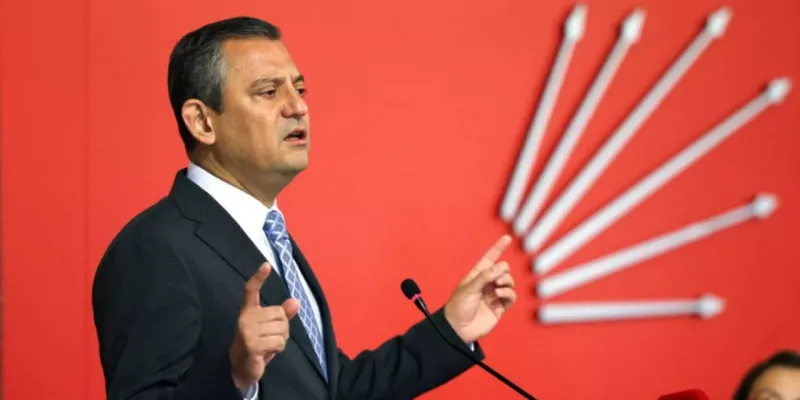 Özgür Özel'de Gündoğdu Meydanı'na çağrı