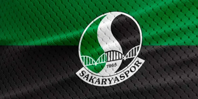 Sakaryaspor'da Şok İstifa! Yönetim Baskılara Yenildi Mi?