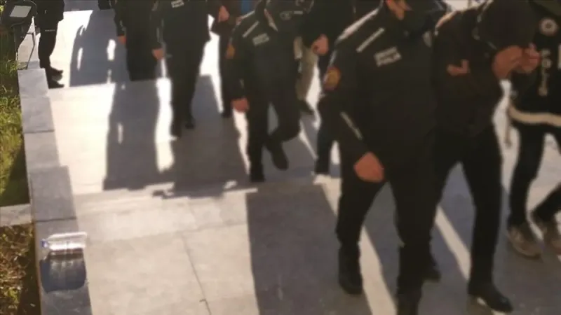 İstanbul'da Suç Örgütü Çökertildi! 12 Tutuklama Şoku!