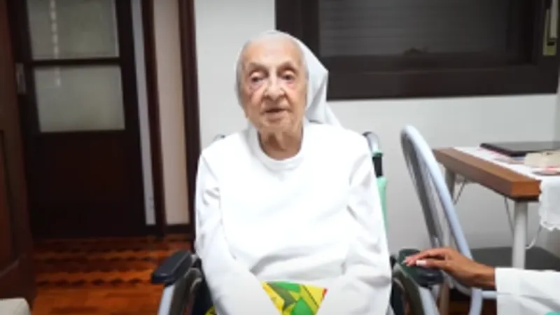 Tarihin En Yaşlı İkinci Rahibesi İna Canabaro Lucas Hayatını Kaybetti