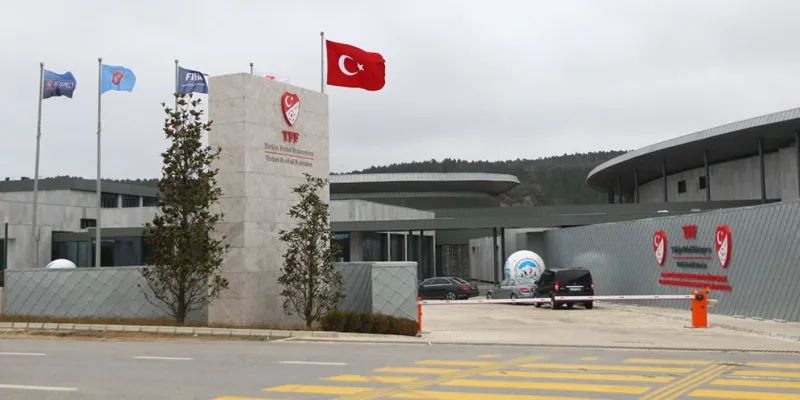TFF'de tek tip sözleşme dönemi başlıyor