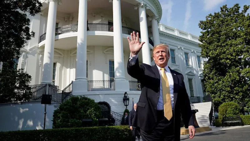 Trump, Görevi Devredeceği Zamanı Açıkladı