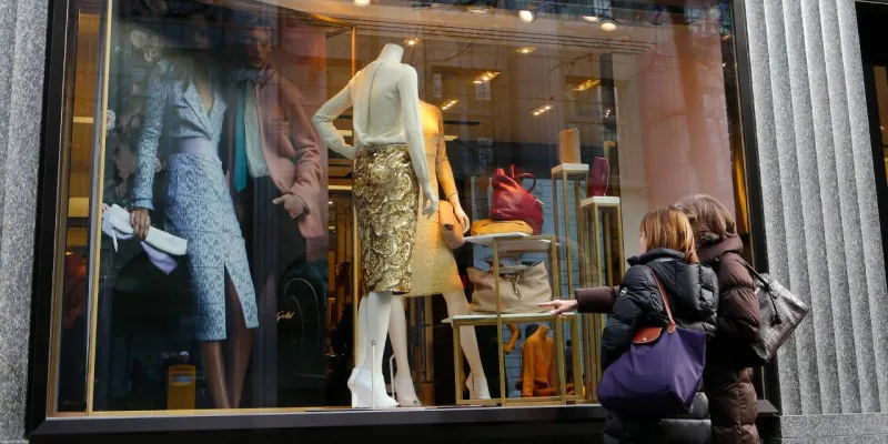 Burberry Türkiye'de Şok! 1700 Kişi İşten Mi Çıkarılacak?