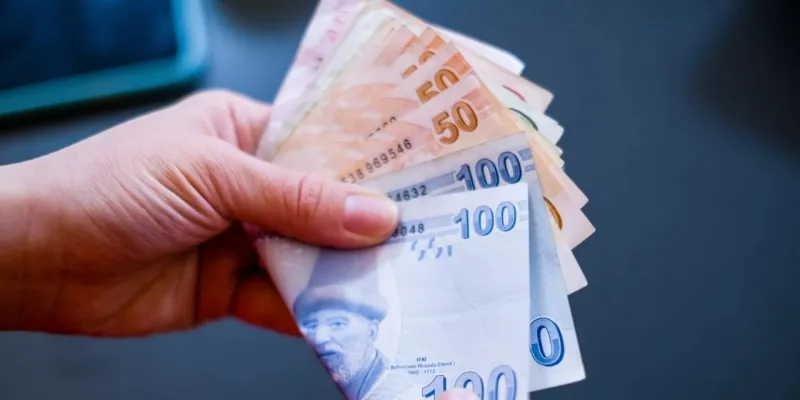 Yaşlı ve engelli aylıkları yattırıldı mı? Bakan açıkladı