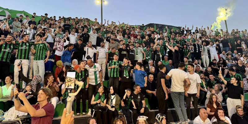 Sakaryaspor 60 Yaşında: Efsane Geri Mi Dönüyor?