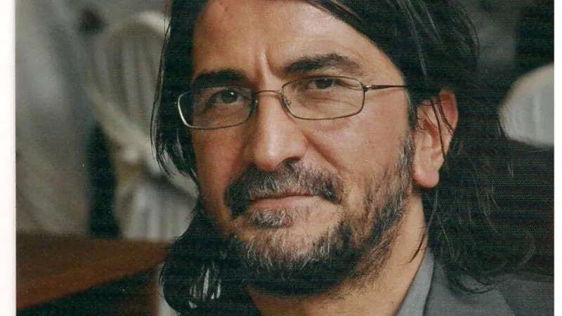 Siyasetçiler Nihat Genç'in ardından yazdı: Sert sözlerine, kemiksiz diline bizi de muhatap etmiş olsa bile korkusuz kalemin ve kelamın en önemli temsilcilerindendi 