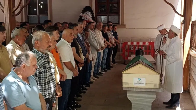 Ömer Bolat'ın Acı Günü: Bakan Teyzesinin Cenazesine Katıldı!